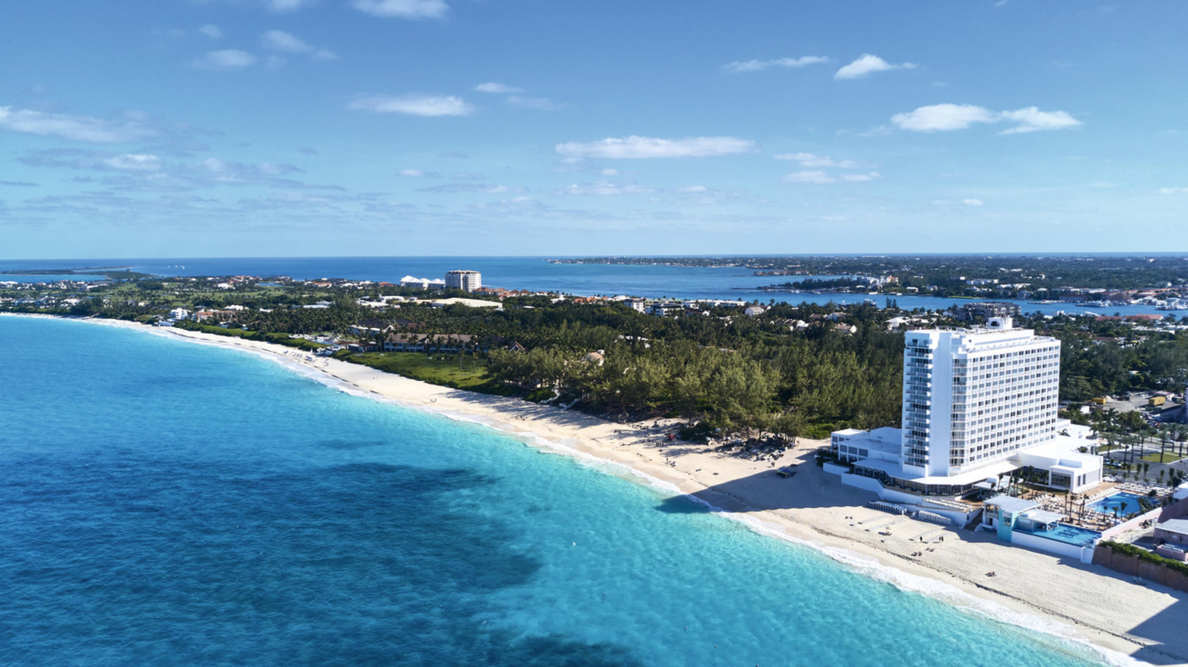Riu Palace Paradise Island (Adults Only) Creek Village Exterior photo