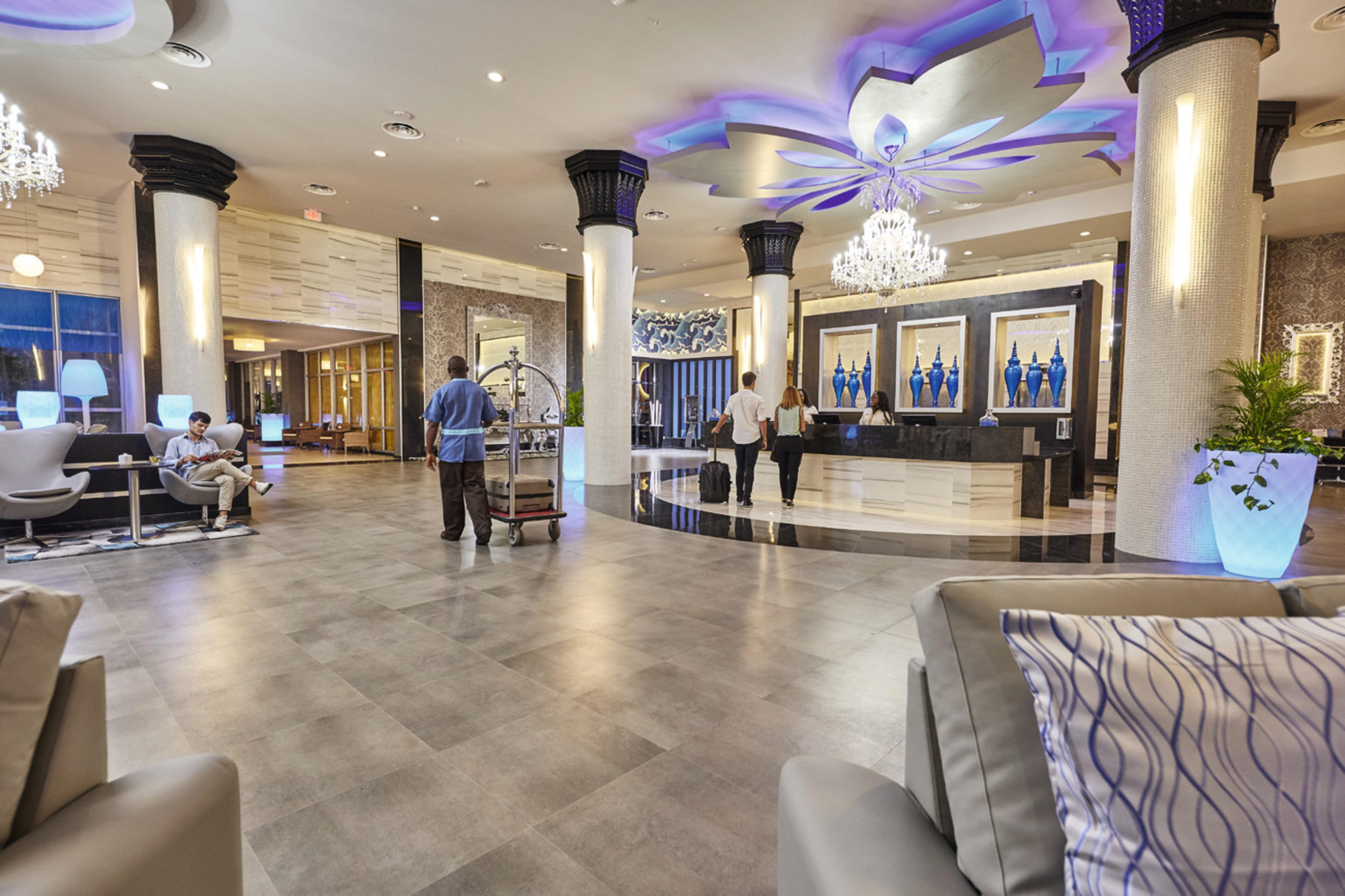 Riu Palace Paradise Island (Adults Only) Creek Village Exterior photo