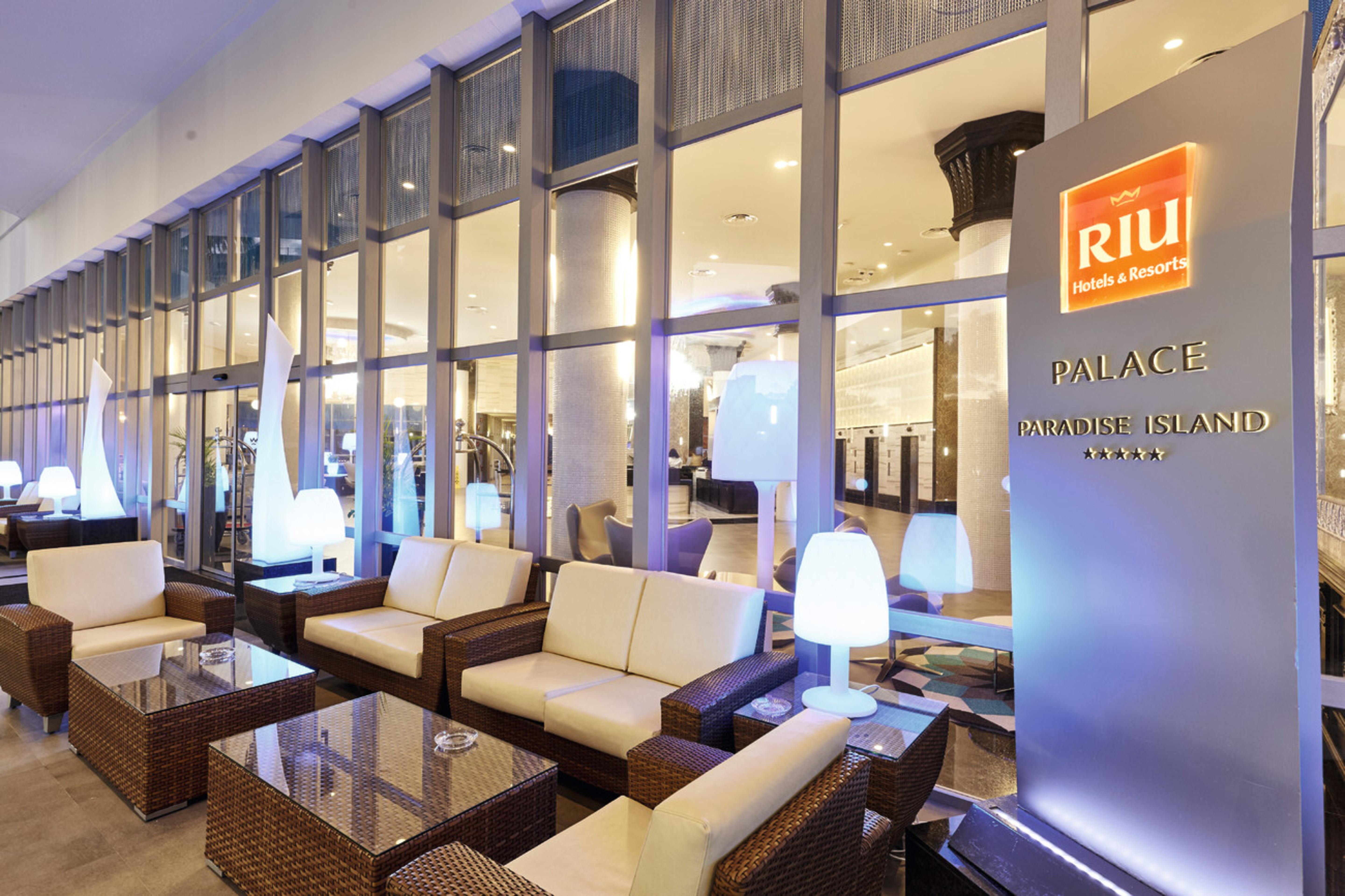 Riu Palace Paradise Island (Adults Only) Creek Village Exterior photo