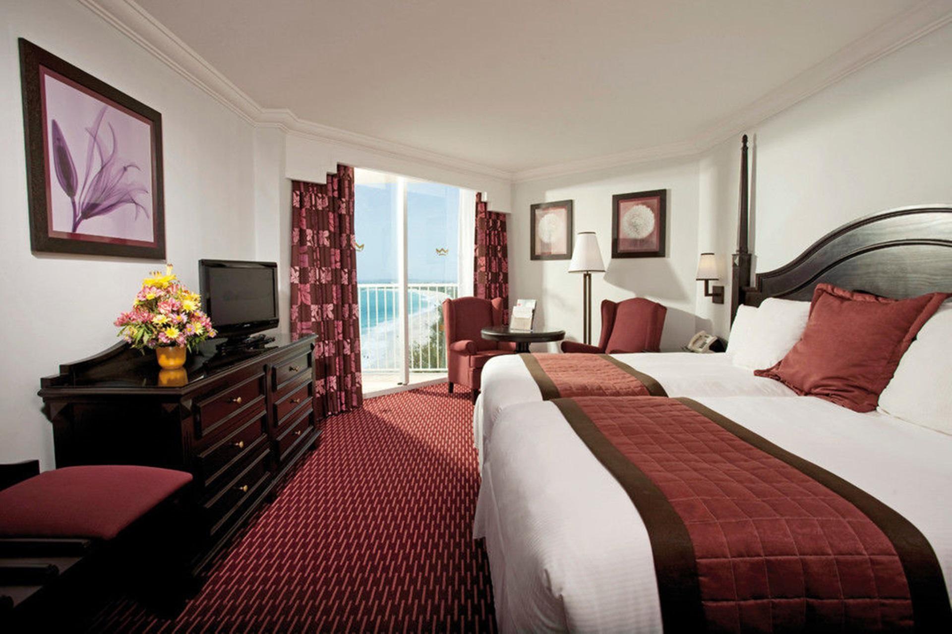 Riu Palace Paradise Island (Adults Only) Creek Village Exterior photo